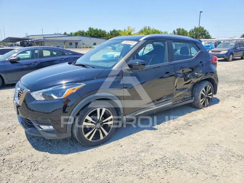 2020 Nissan KICKS photo