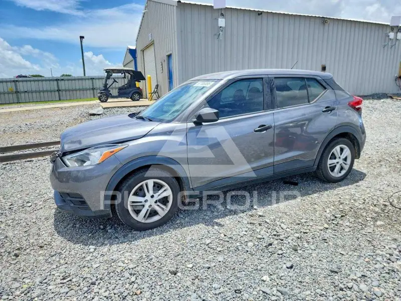 2020 Nissan KICKS photo