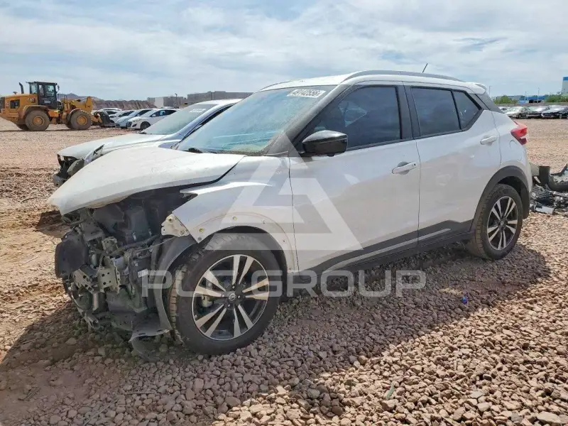 2020 Nissan KICKS фото