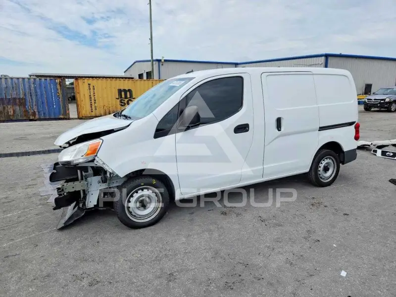 2020 Nissan NV фото