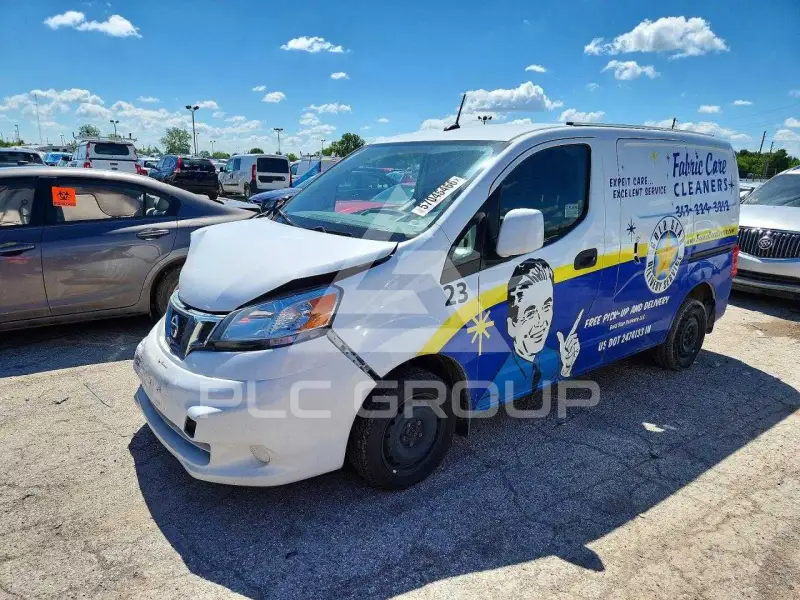 2020 Nissan NV 200 фото