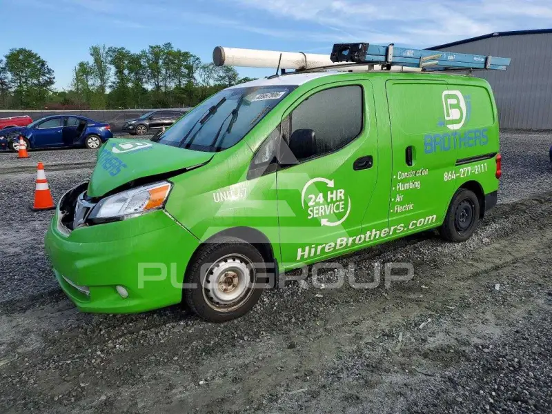 2020 Nissan NV photo
