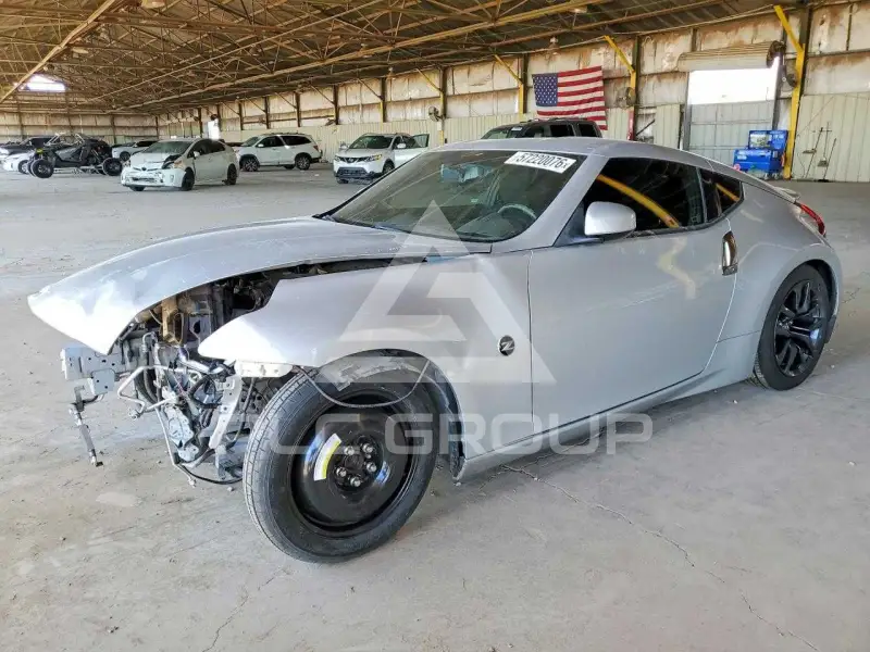 2020 Nissan 370Z фото