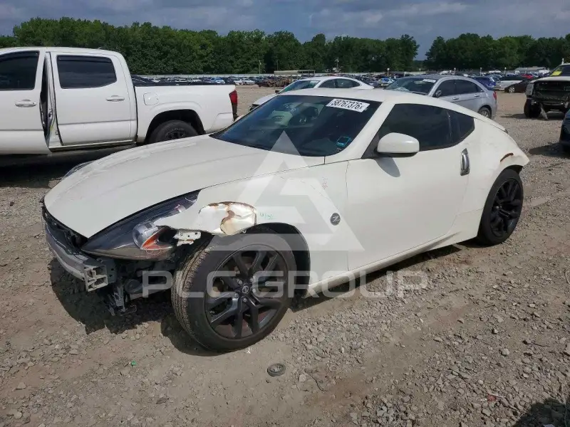 2020 Nissan 370Z фото