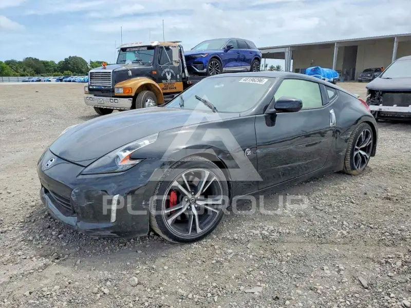 2020 Nissan 370Z фото