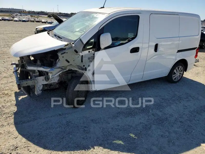 2020 Nissan NV 200 фото