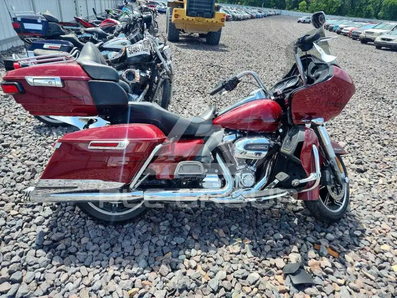 2020 Harley-Davidson  фото
