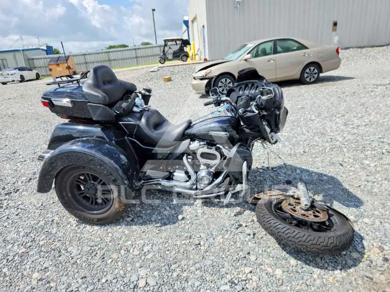 2020 Harley-Davidson FL фото