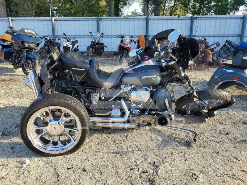 2020 Harley-Davidson FL фото