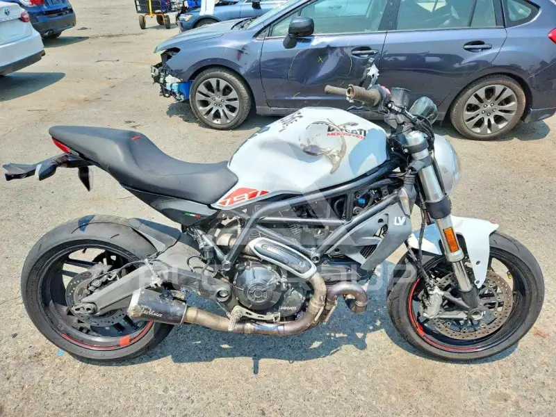 2020 Ducati Monster фото