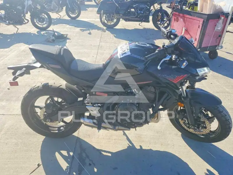 2020 Kawasaki ER650 фото