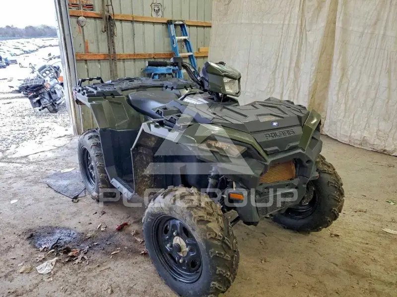 2020 Polaris  photo