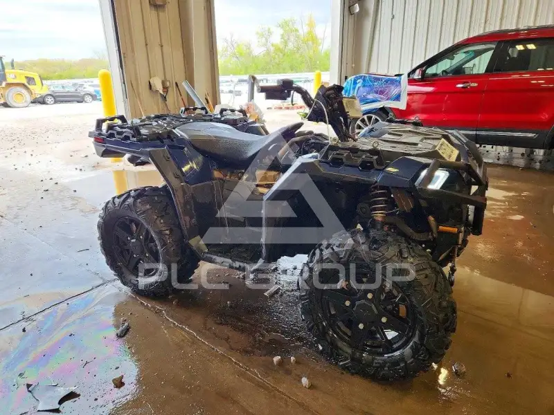 2020 Polaris  photo