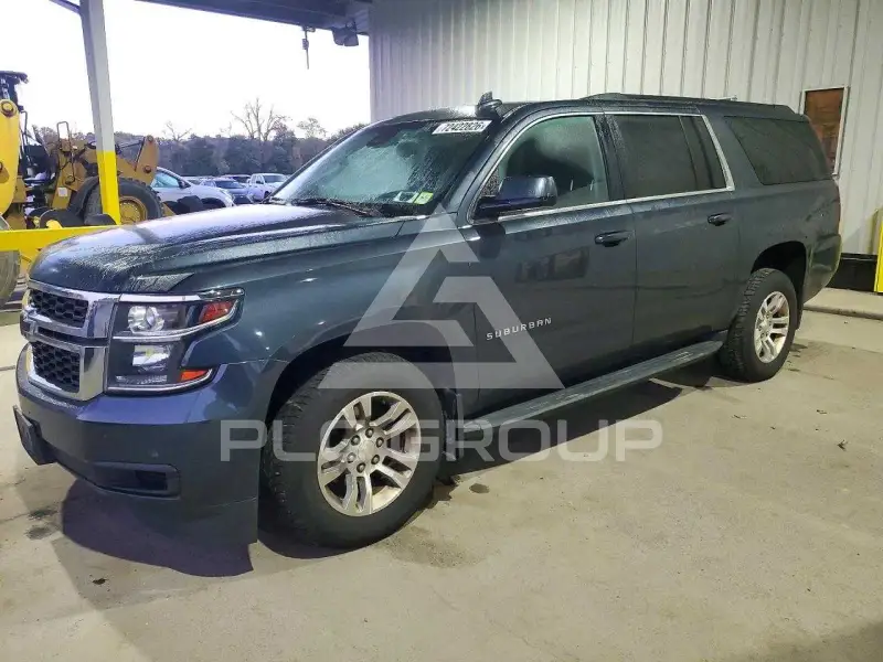 2020 Chevrolet Suburan photo