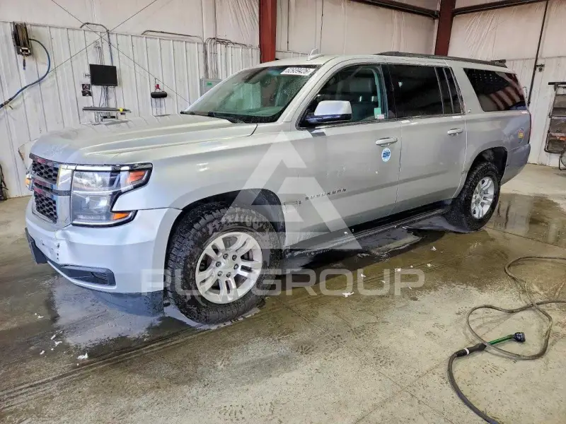 2020 Chevrolet Suburan photo