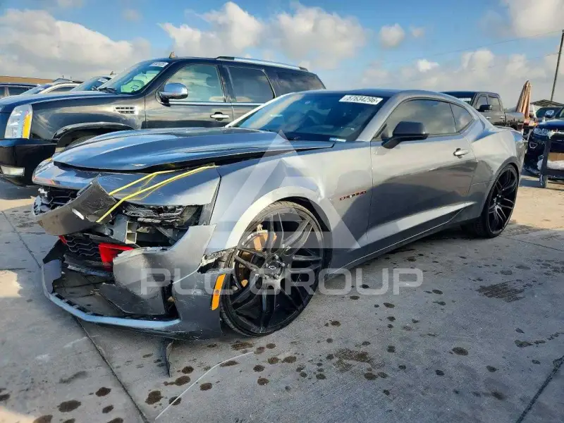 2020 Chevrolet Camaro photo