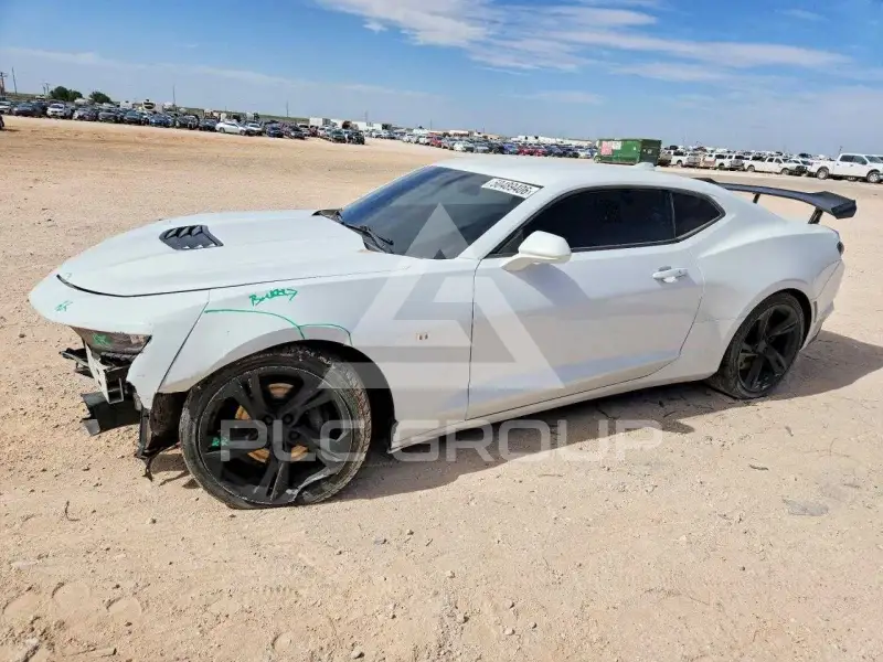 2020 Chevrolet Camaro photo