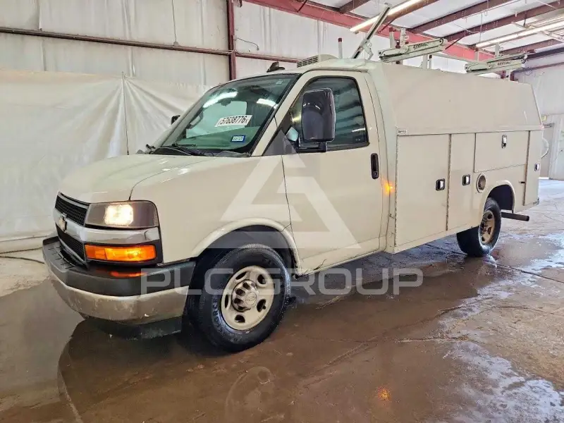 2020 Chevrolet Express фото