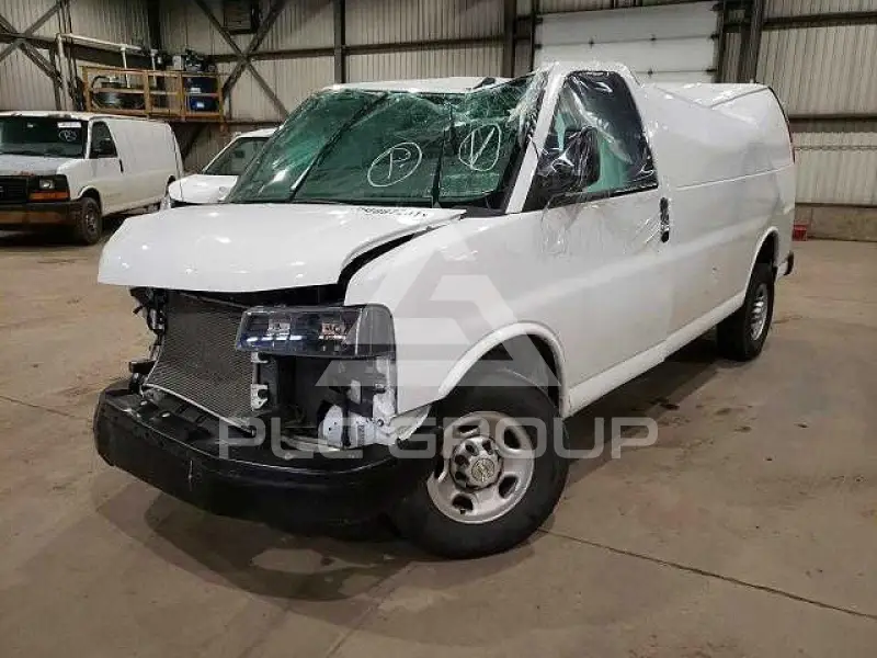 2020 Chevrolet Express фото