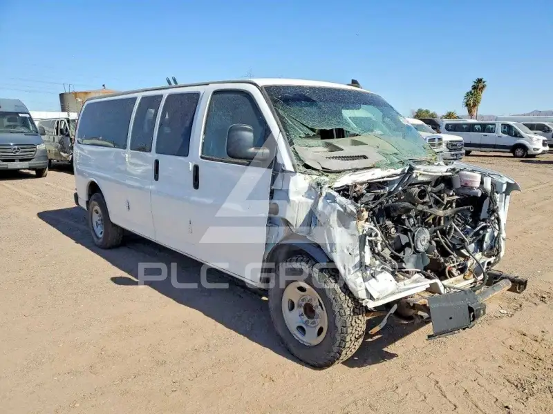 2020 Chevrolet Express фото