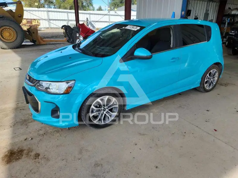 2020 Chevrolet Sonic фото