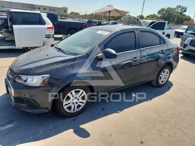 2020 Chevrolet Sonic фото