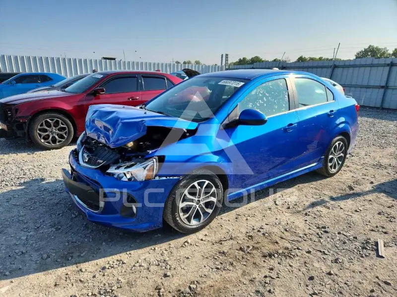 2020 Chevrolet Sonic фото