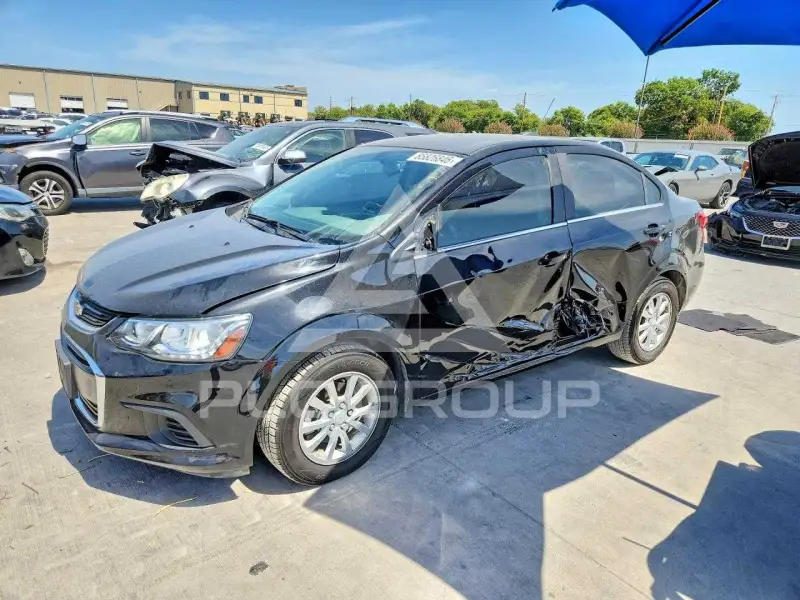 2020 Chevrolet Sonic фото