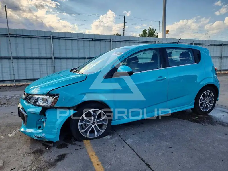 2020 Chevrolet Sonic фото