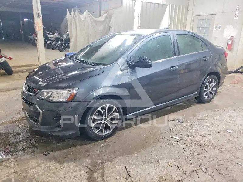 2020 Chevrolet Sonic фото