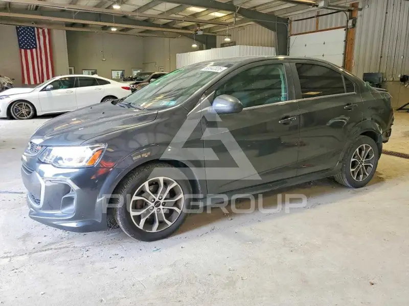 2020 Chevrolet Sonic photo