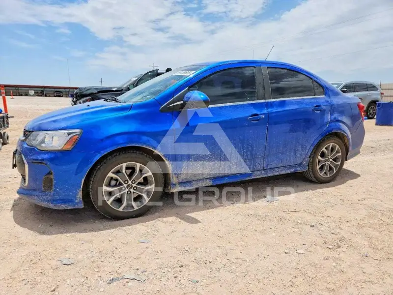 2020 Chevrolet Sonic фото