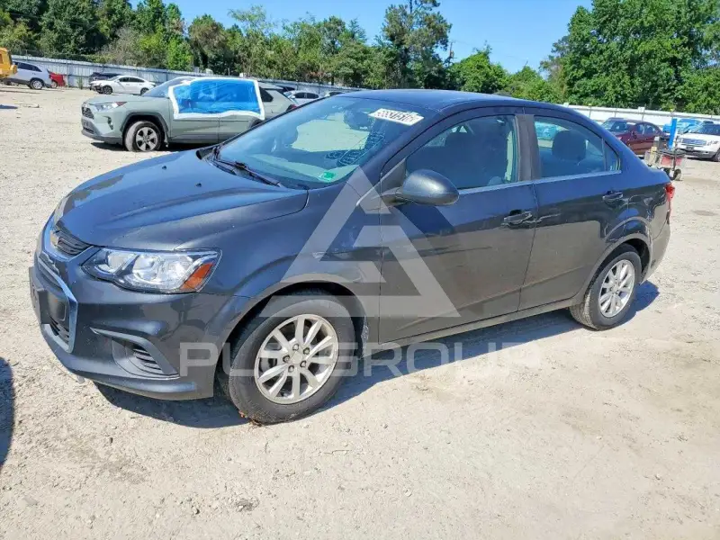 2020 Chevrolet Sonic фото
