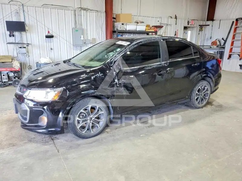 2020 Chevrolet Sonic фото