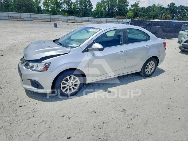 2020 Chevrolet Sonic фото