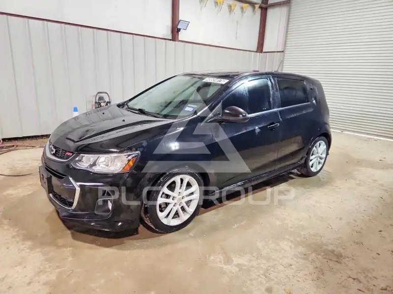 2020 Chevrolet Sonic фото