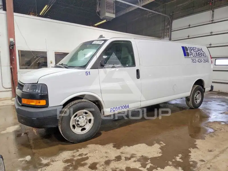 2020 Chevrolet EXPRESS фото