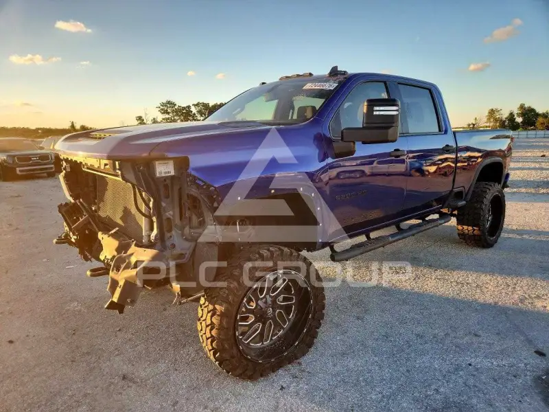 2020 Chevrolet Silverado фото