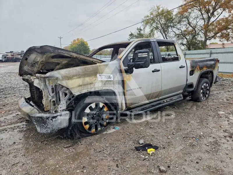 2020 Chevrolet Silverado фото