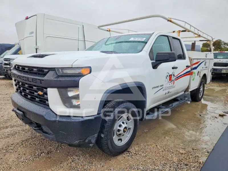 2020 Chevrolet Silverado фото