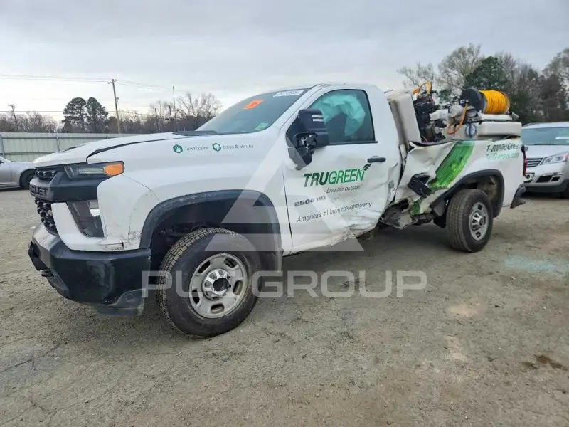 2020 Chevrolet Silverado photo