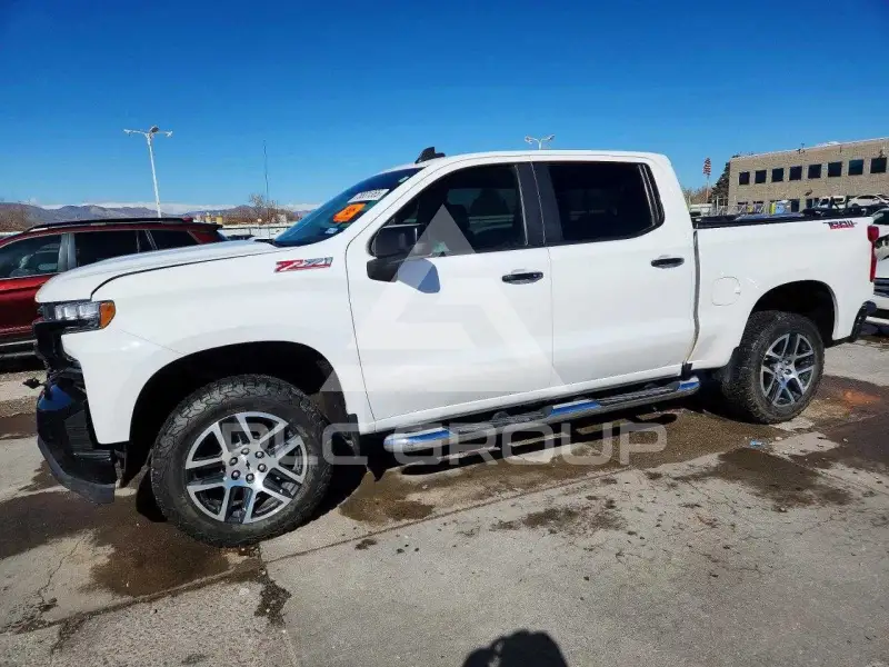 2020 Chevrolet Silverado фото