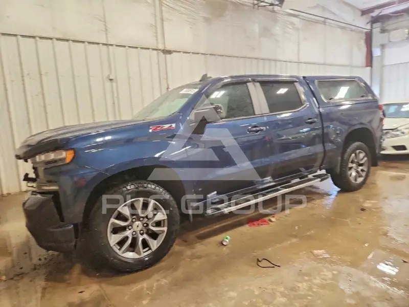 2020 Chevrolet Silverado photo