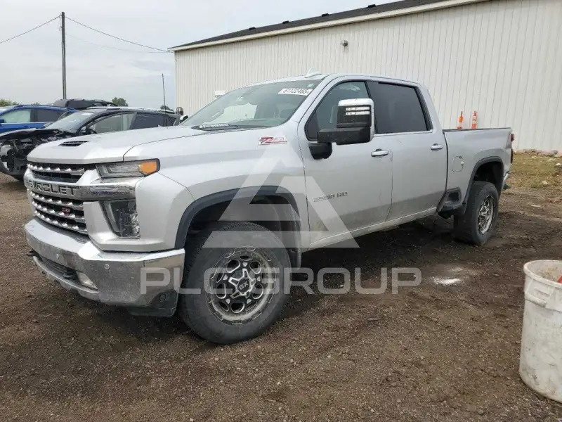 2020 Chevrolet Silverado photo