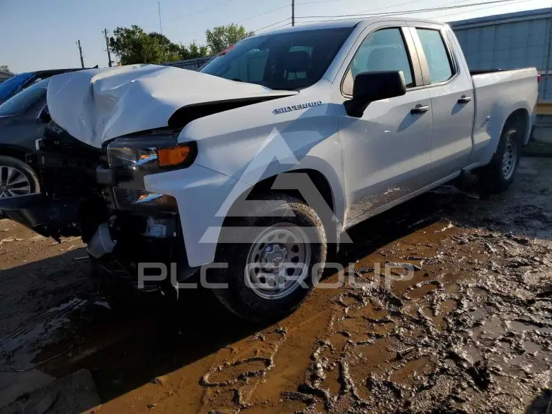 2020 Chevrolet Silverado photo