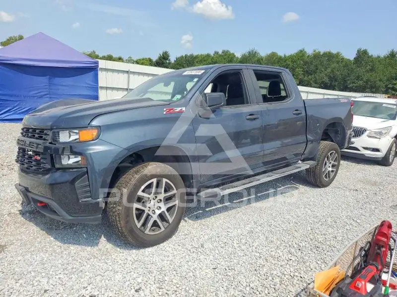 2020 Chevrolet Silverado photo