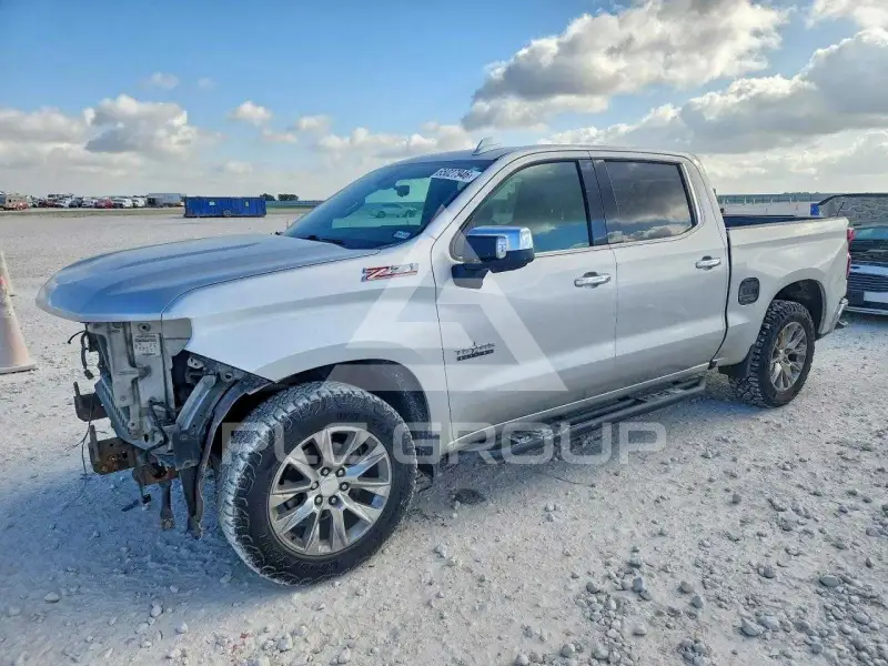 2020 Chevrolet Silverado photo