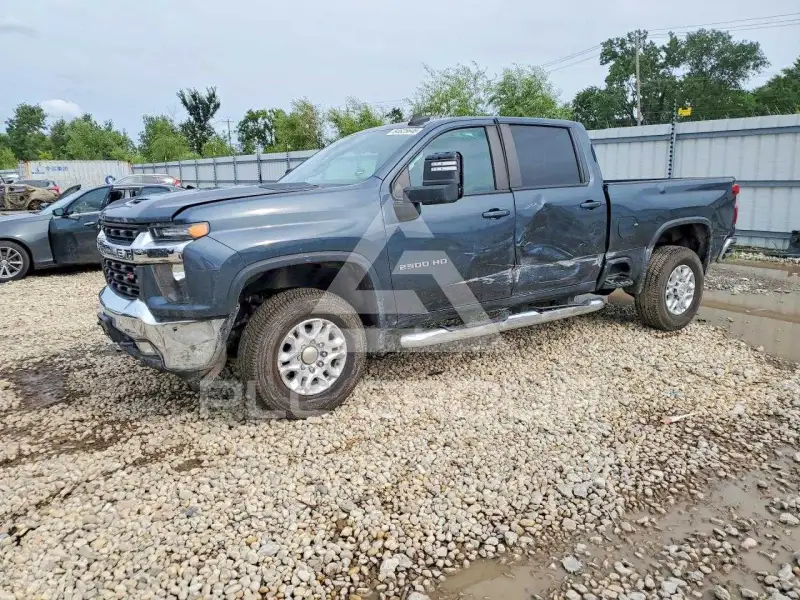 2020 Chevrolet Silverado фото