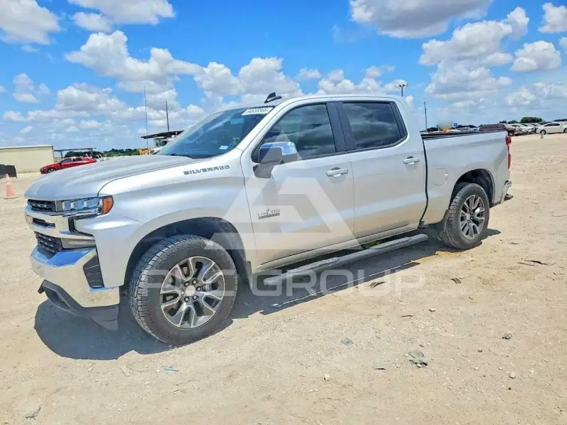 2020 Chevrolet Silverado photo