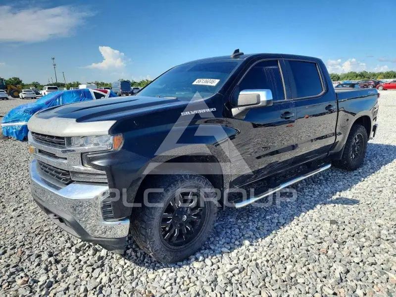 2020 Chevrolet Silverado photo